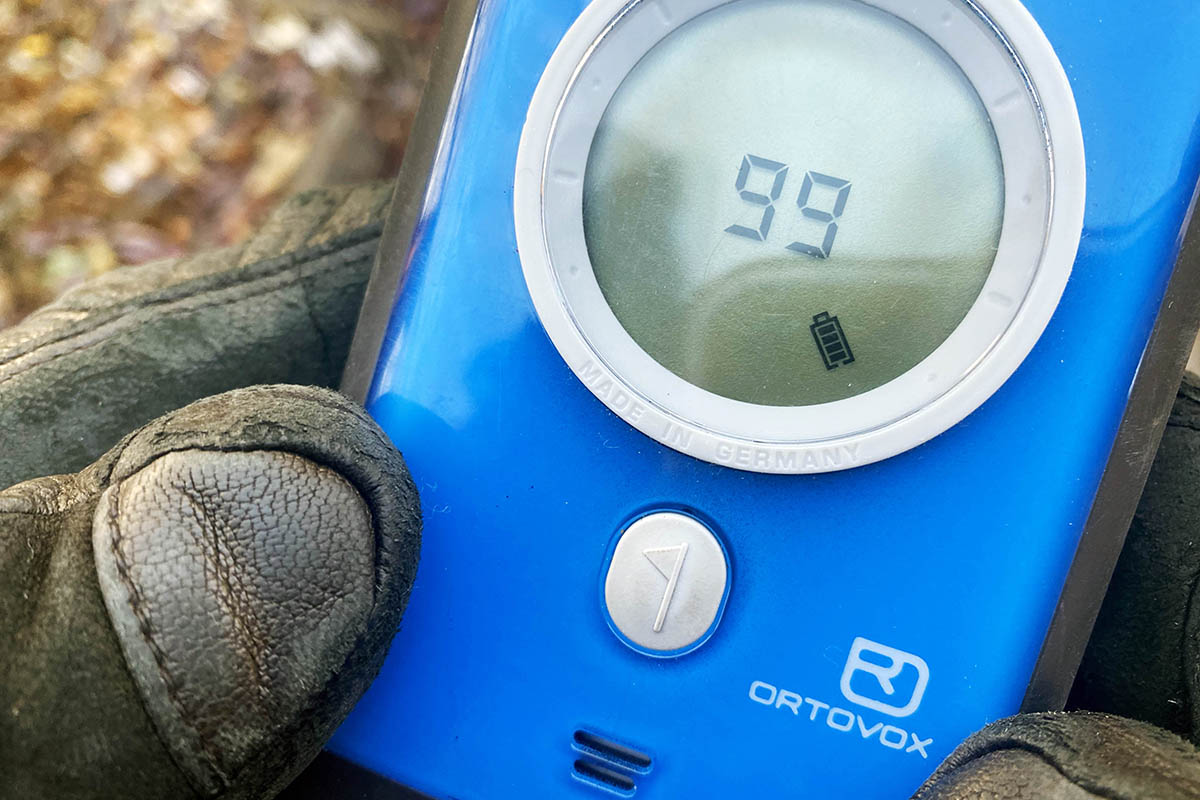 Ortovox 3%2B avalanche beacon (battery life)